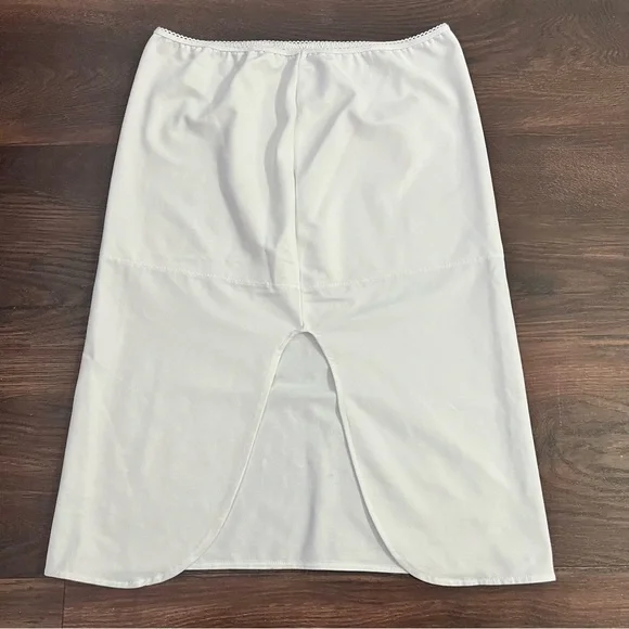 David's Bridal Tea Length Control Slip Style 7318 White Size Medium - Picture 2 of 3